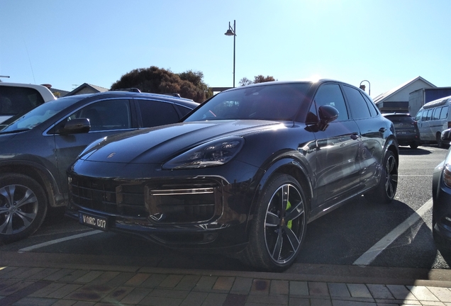 Porsche Cayenne Turbo S E-Hybrid