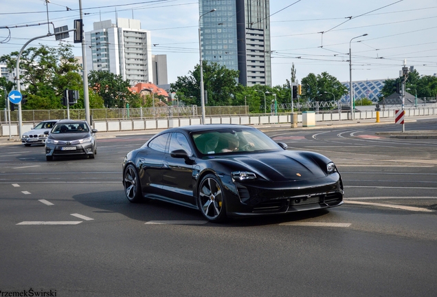 Porsche Taycan Turbo S