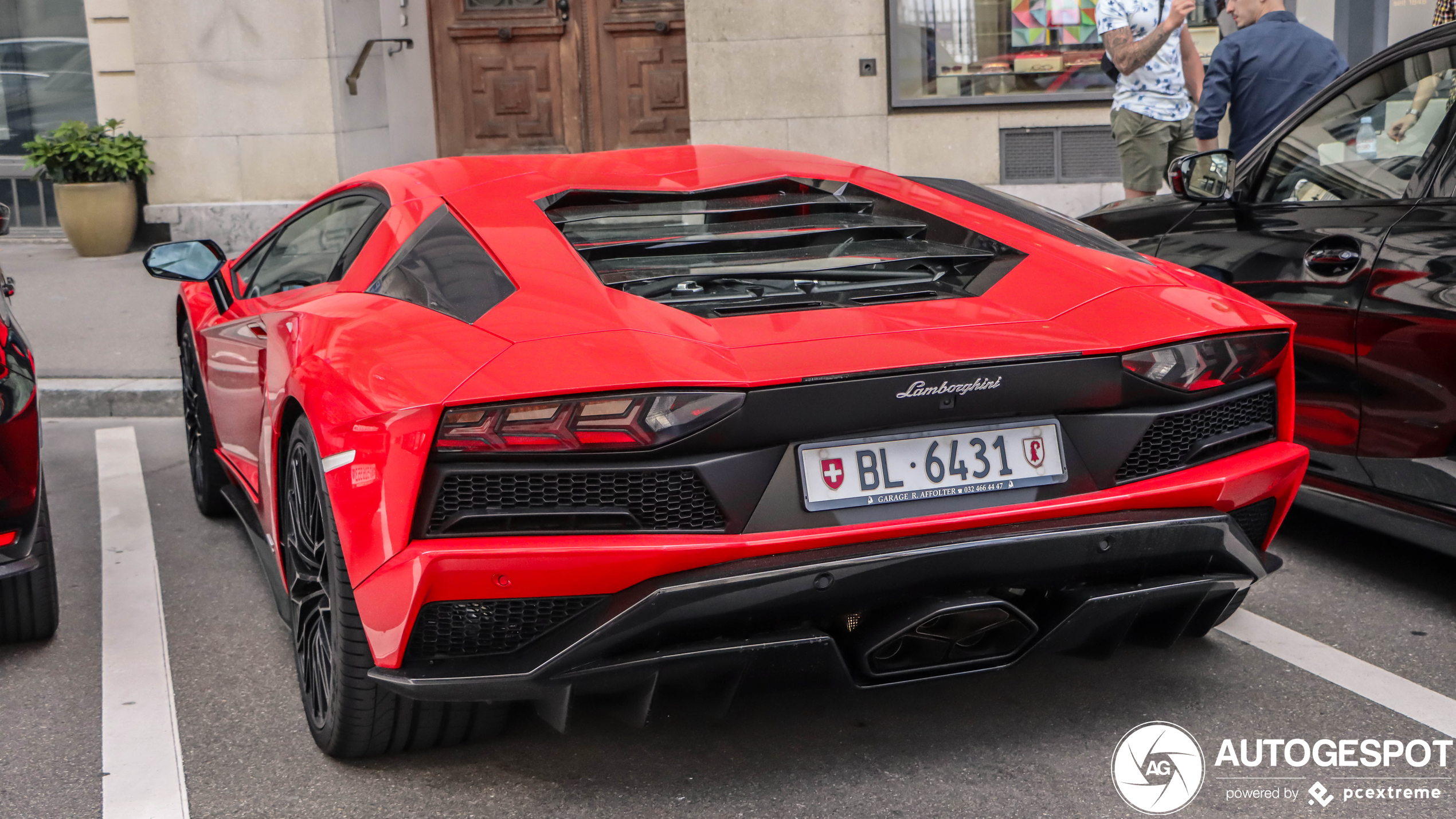 Lamborghini Aventador S LP740-4