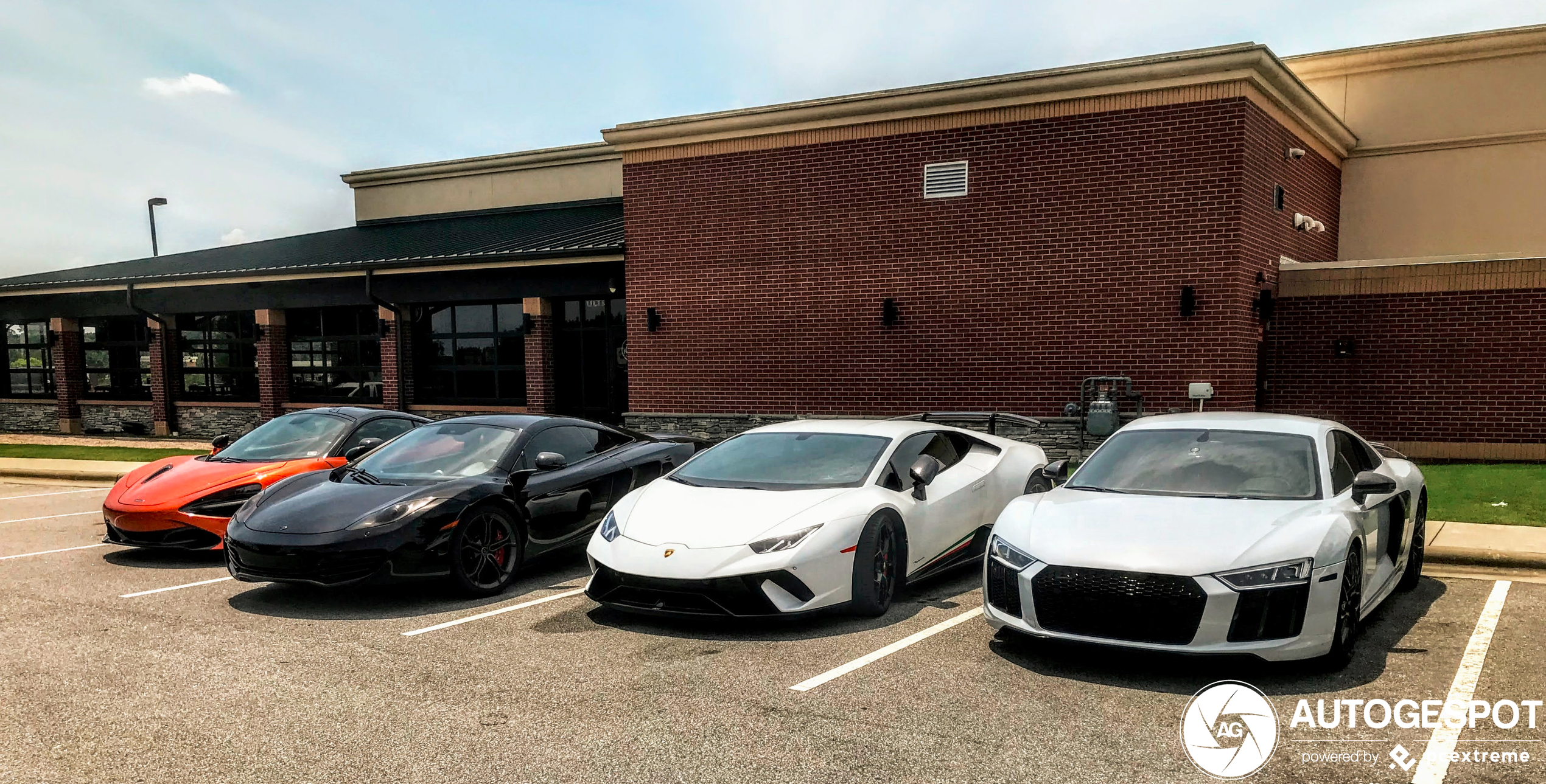 Lamborghini Huracán LP640-4 Performante