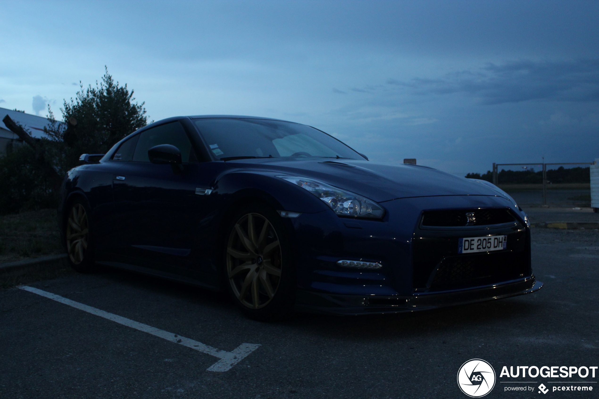 Nissan GT-R 2011