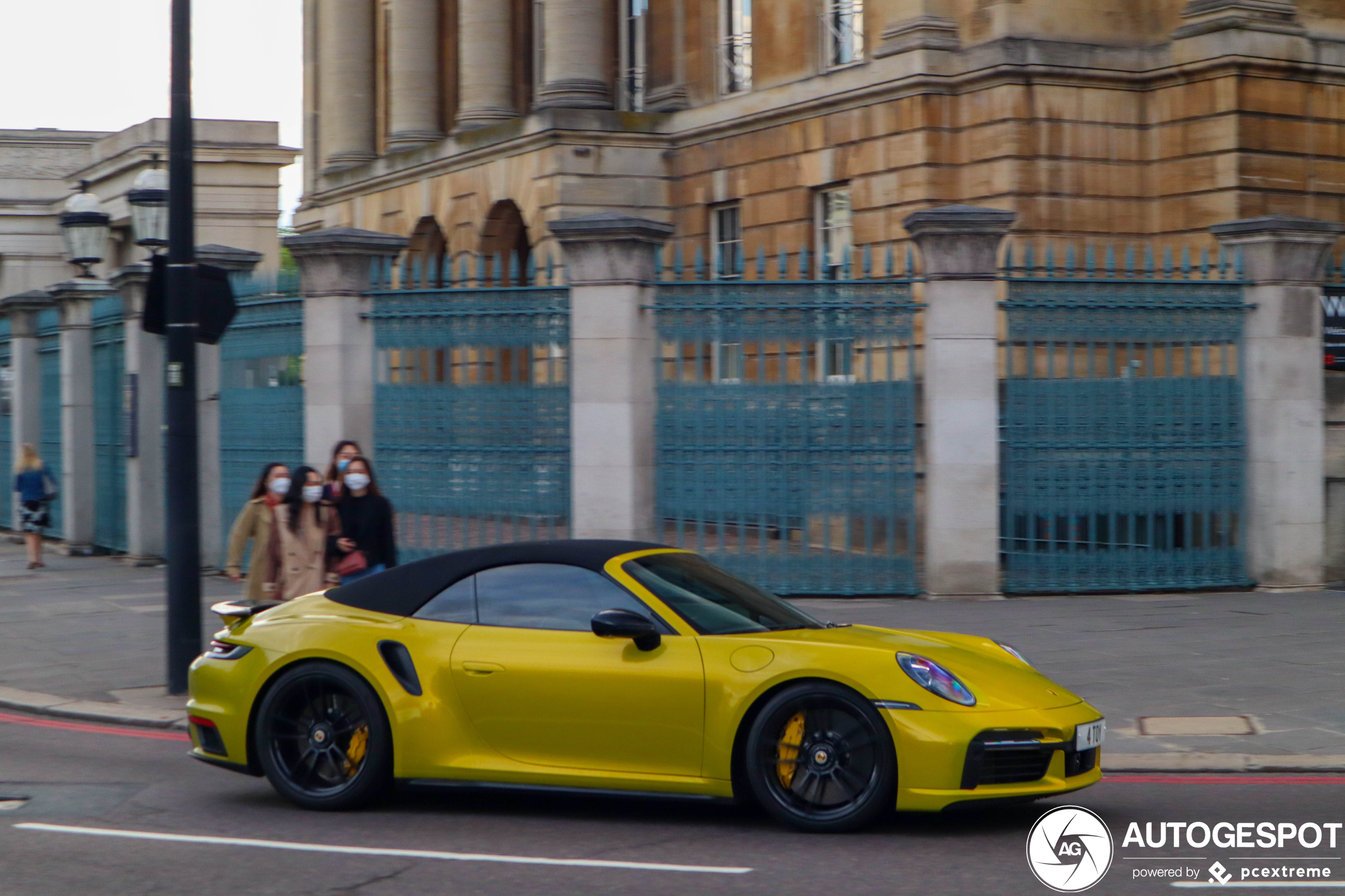 Porsche 992 Turbo S Cabriolet