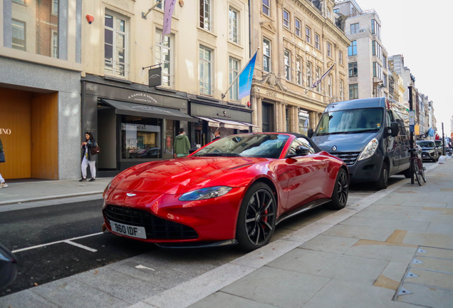 Aston Martin V8 Vantage Roadster 2020