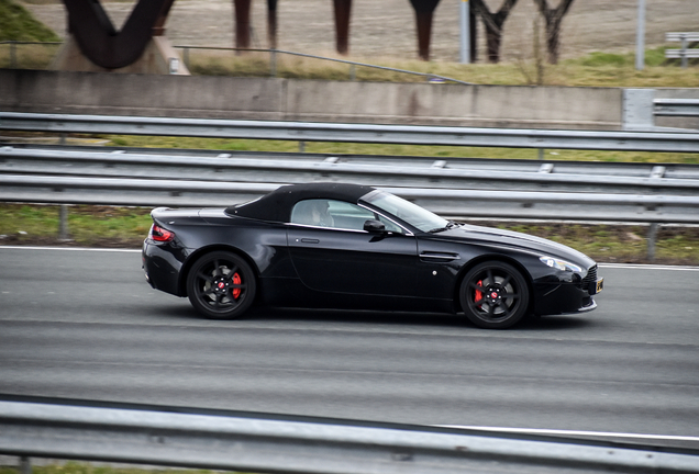 Aston Martin V8 Vantage Roadster