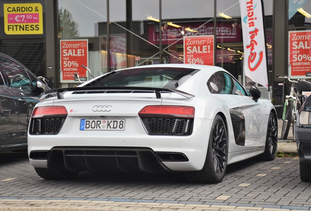 Audi R8 V10 Plus 2015