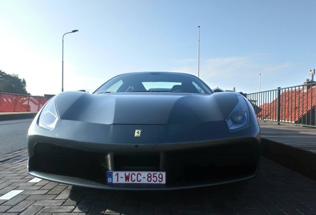 Ferrari 488 Spider