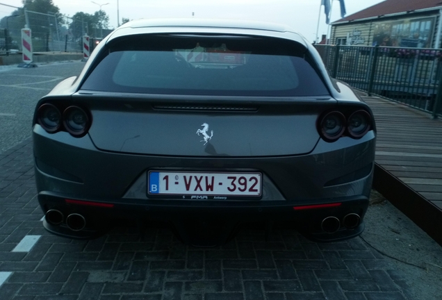 Ferrari GTC4Lusso