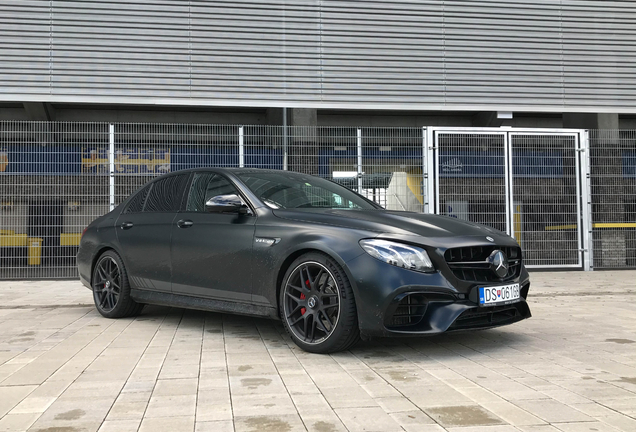 Mercedes-AMG E 63 S W213