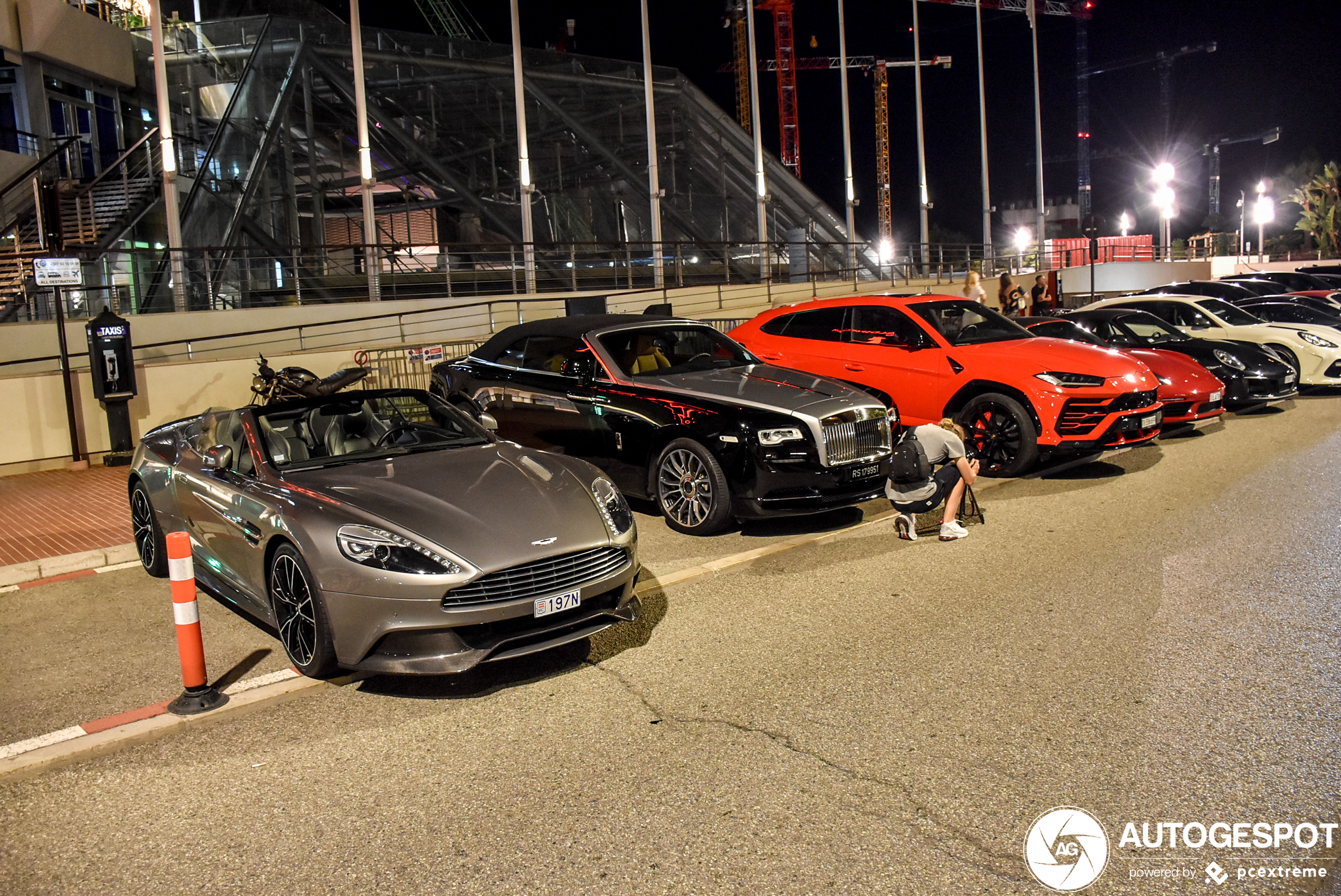 Aston Martin Vanquish Volante