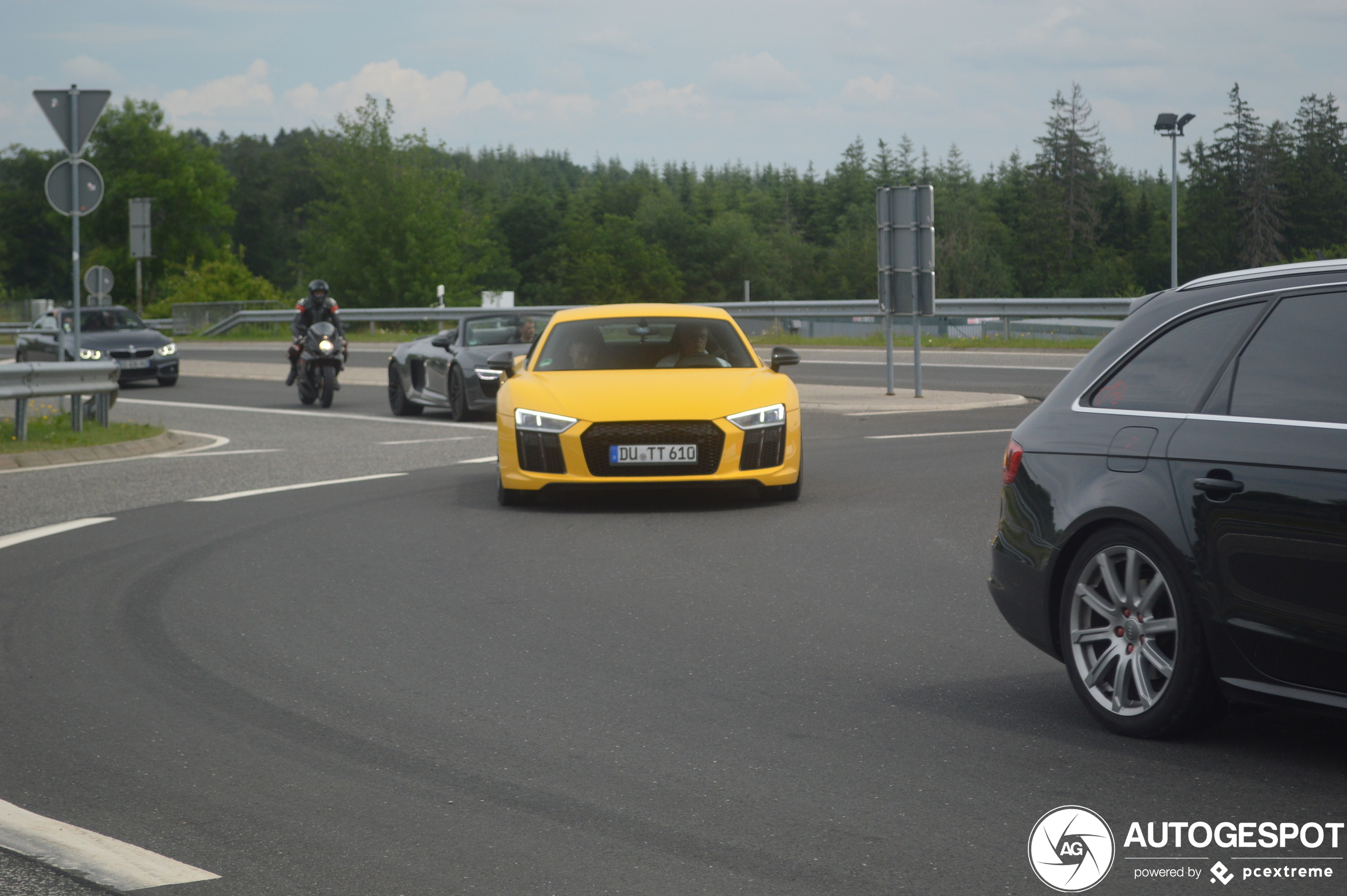 Audi R8 V10 Plus 2015