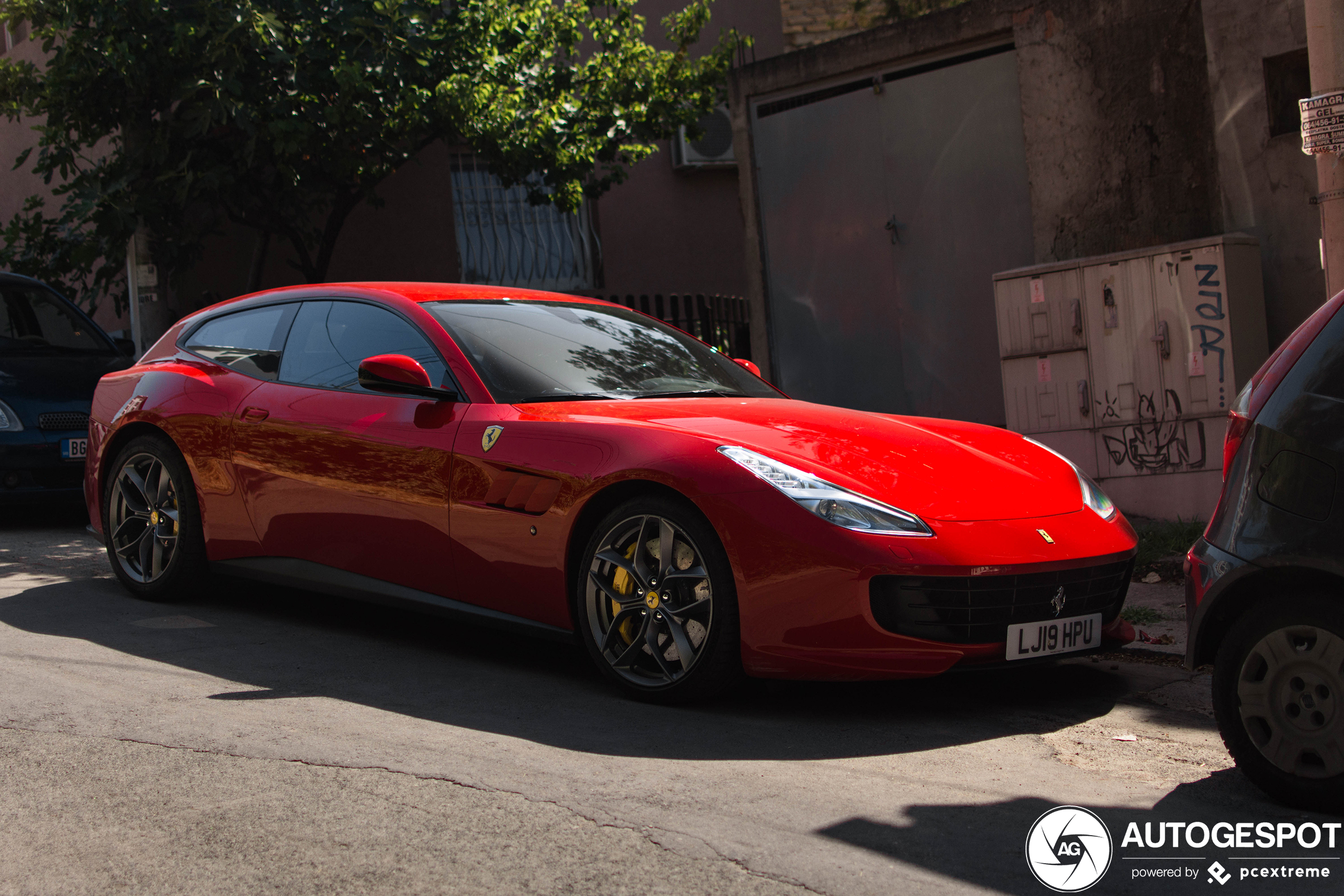 Ferrari GTC4Lusso T