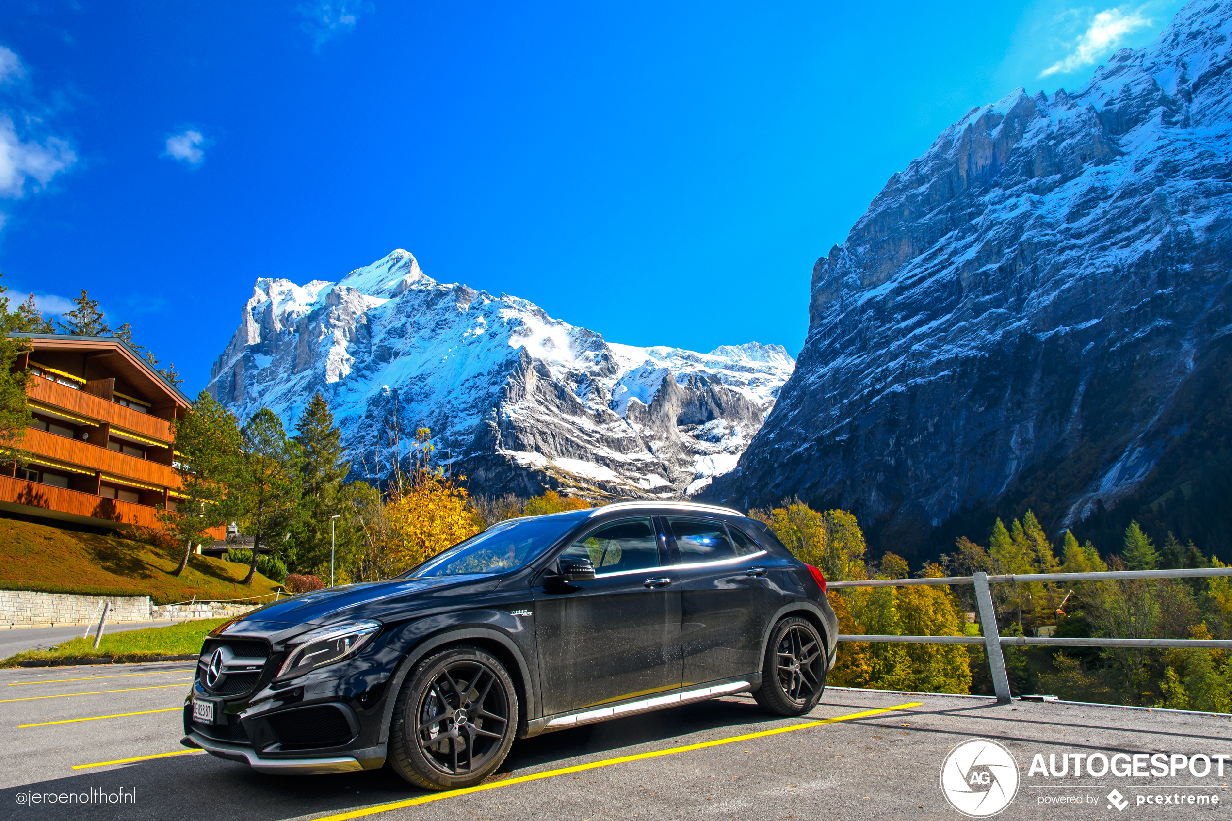 Mercedes-AMG GLA 45 X156