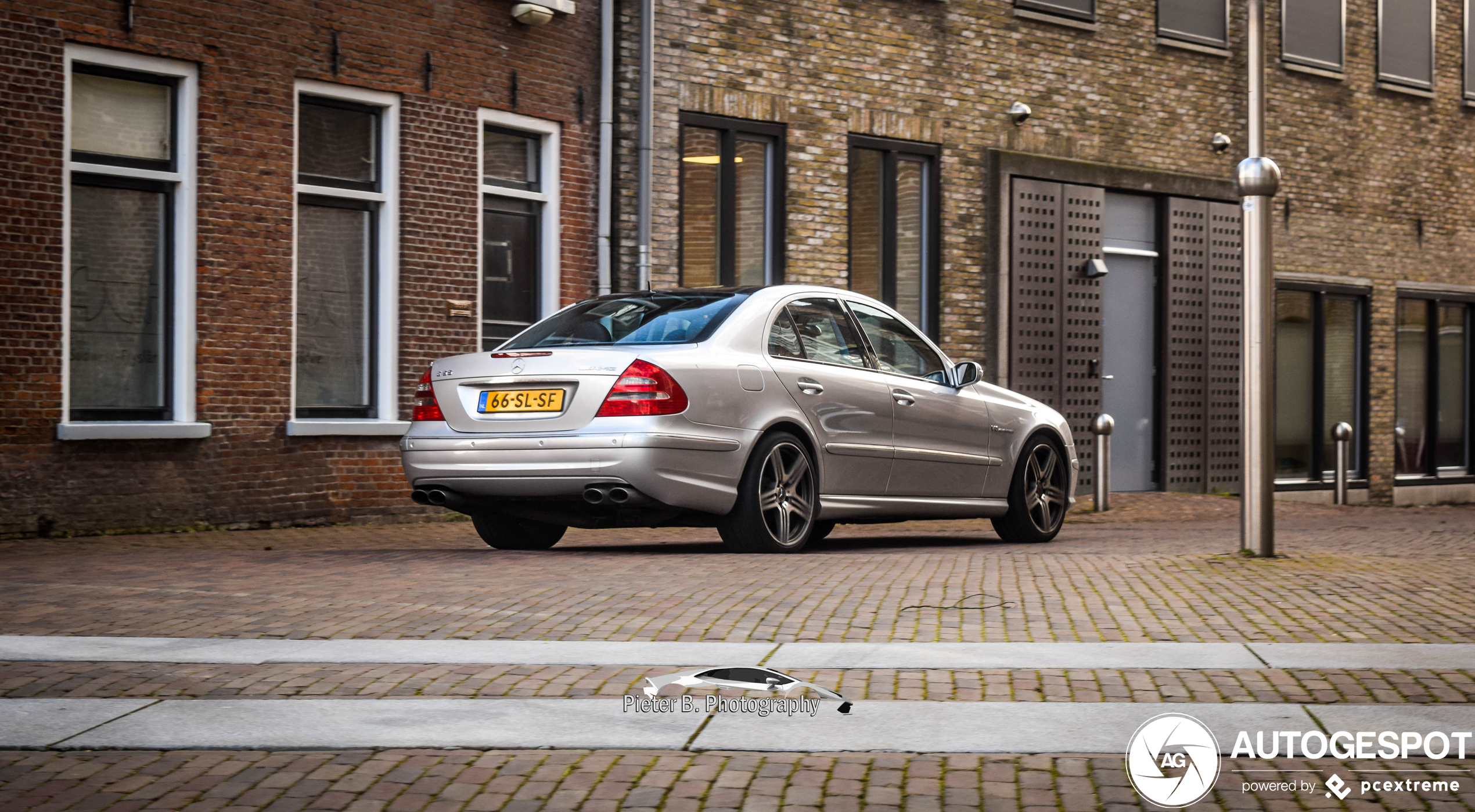 Mercedes-Benz E 55 AMG