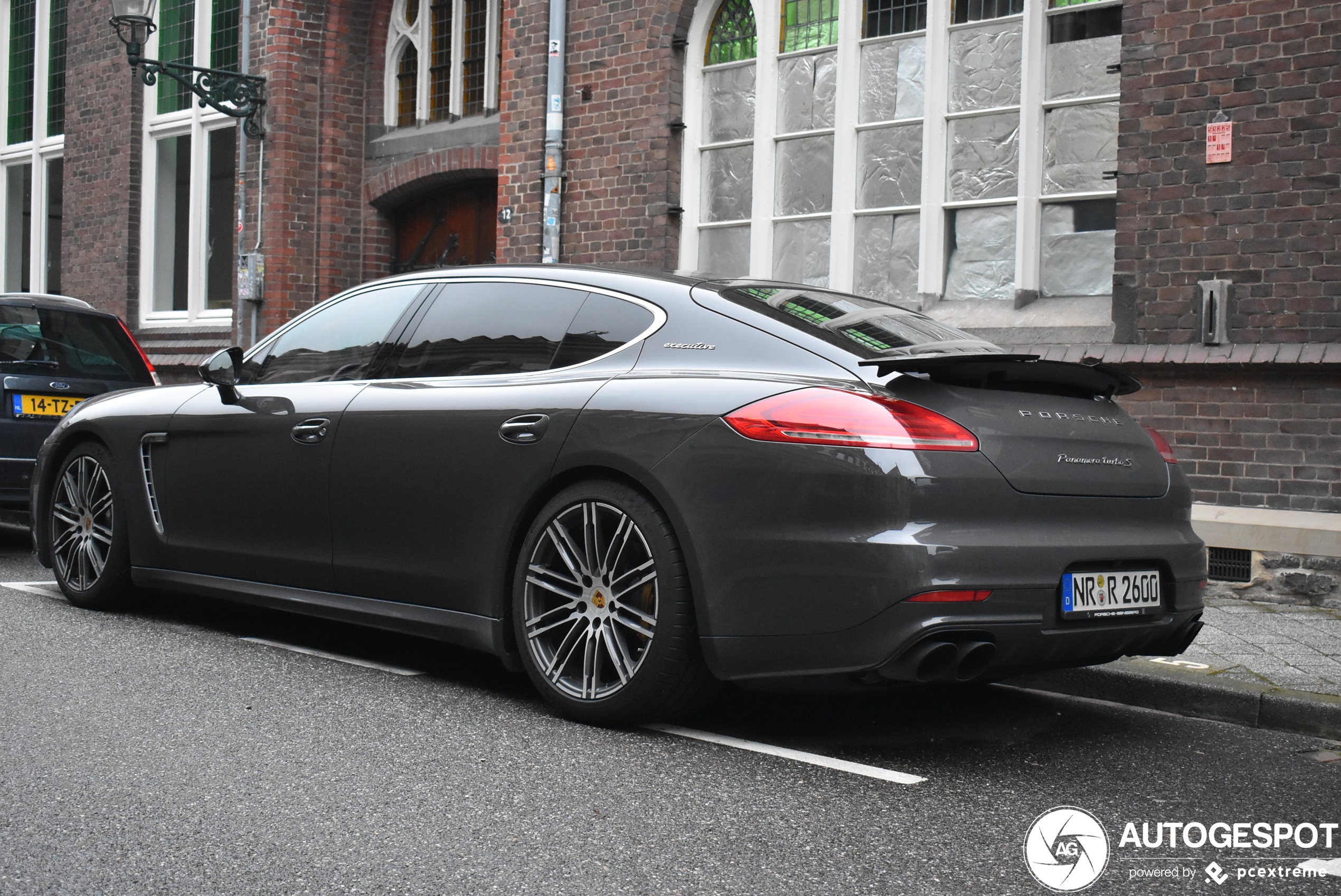 Porsche 970 Panamera Turbo S Executive MkII