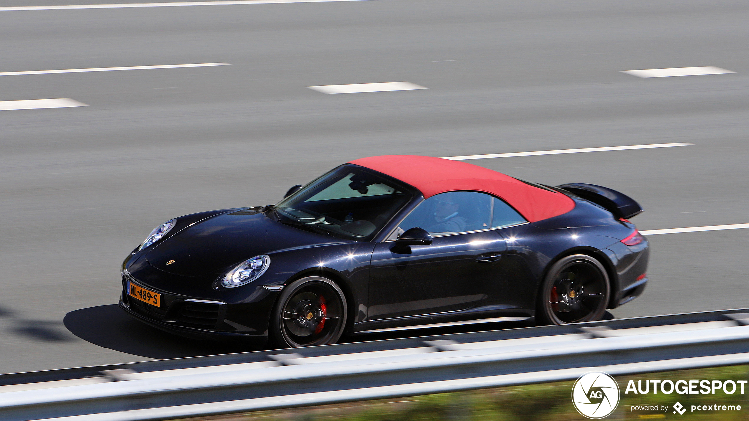 Porsche 991 Carrera 4S Cabriolet MkII