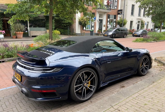 Porsche 992 Turbo S Cabriolet