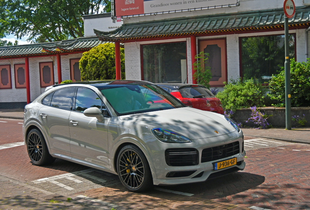 Porsche Cayenne Coupé Turbo S E-Hybrid