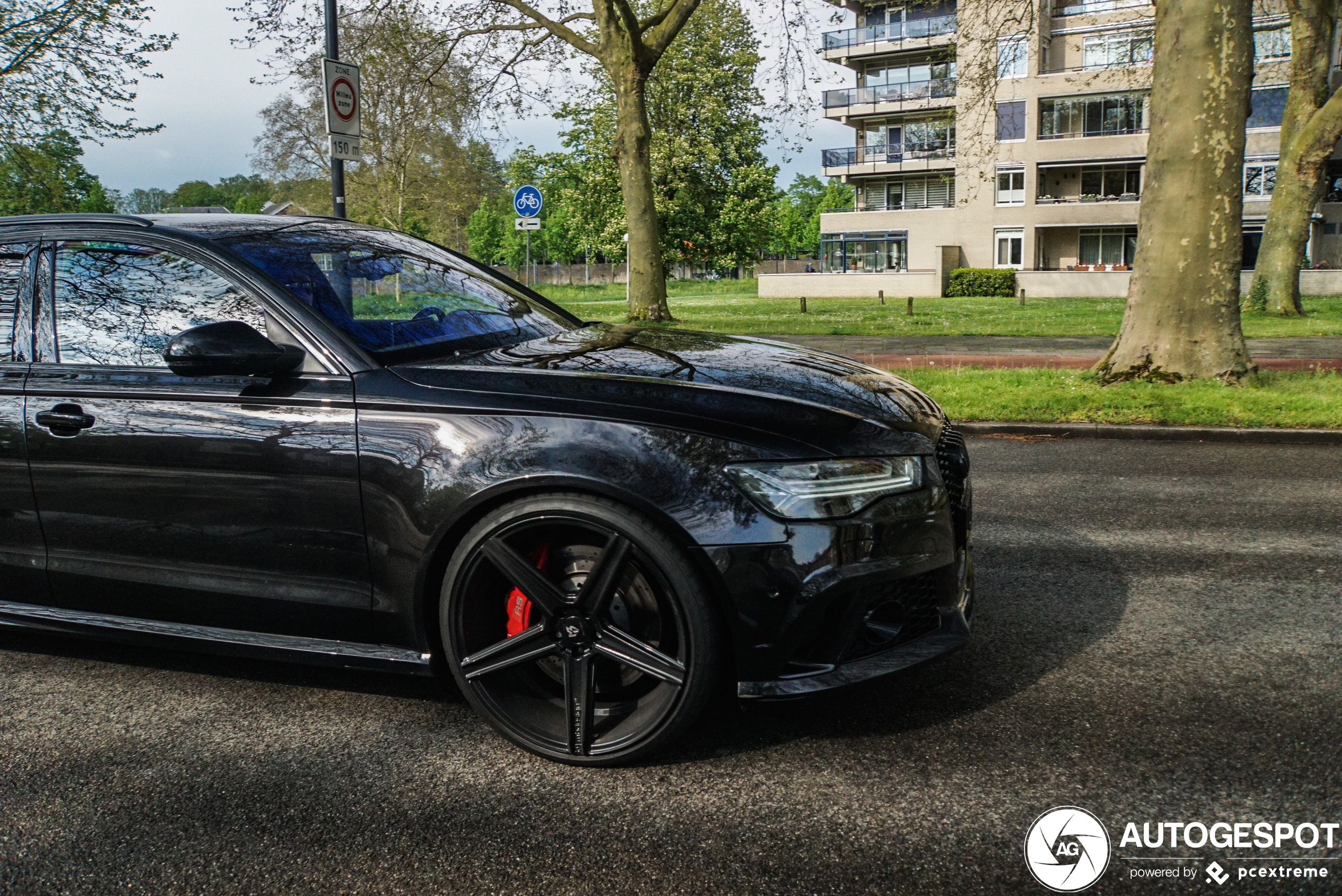 Audi RS6 Avant C7 2015