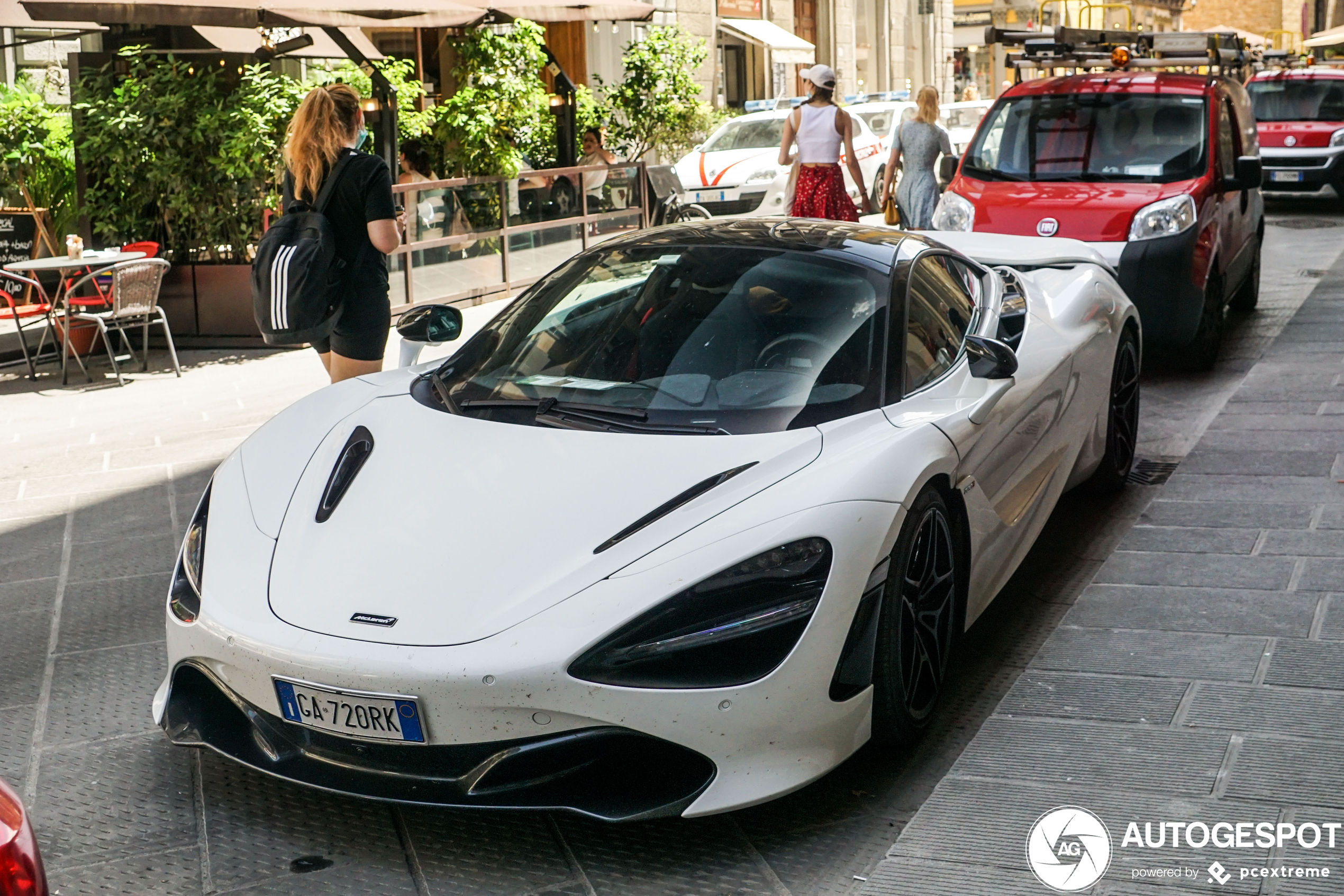 McLaren 720S