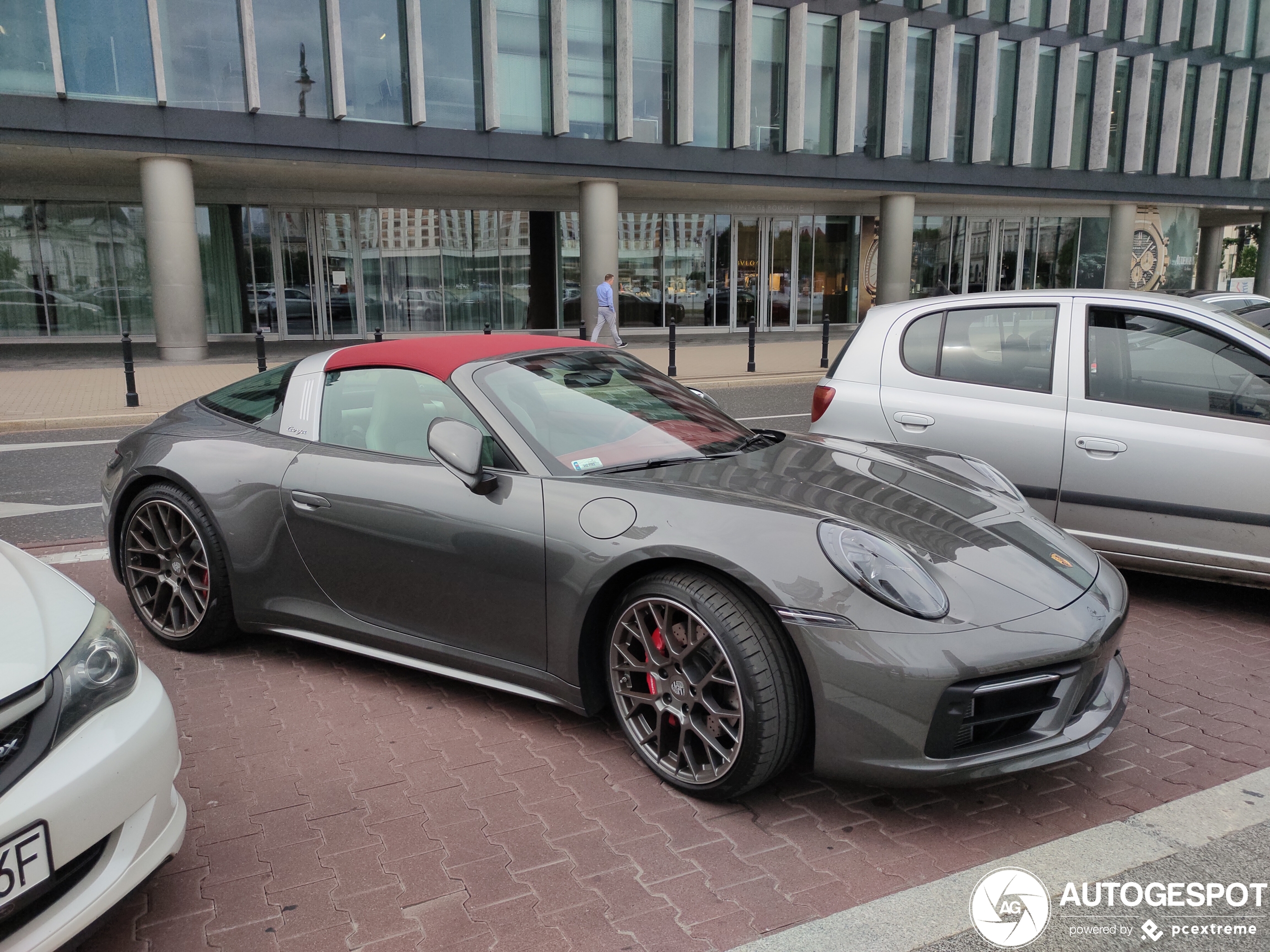 Porsche 992 Targa 4S