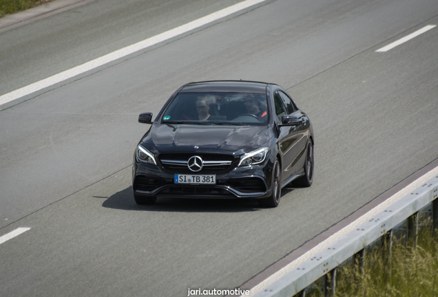 Mercedes-AMG CLA 45 C117 2017