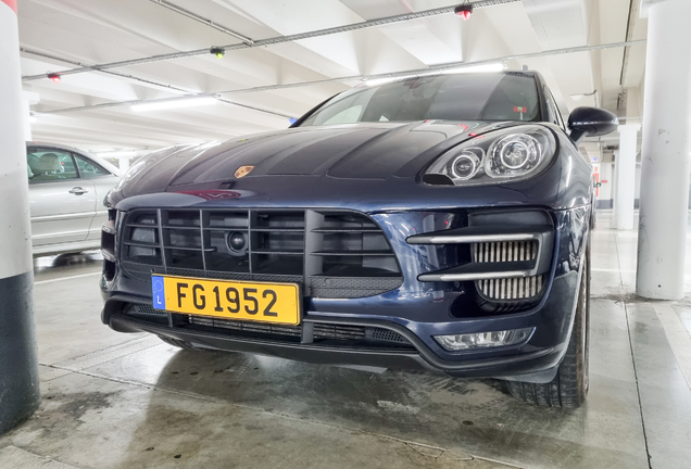 Porsche 95B Macan Turbo