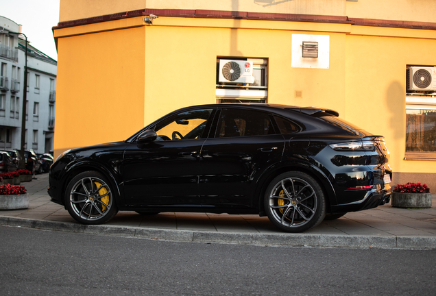 Porsche Cayenne Coupé Turbo S E-Hybrid