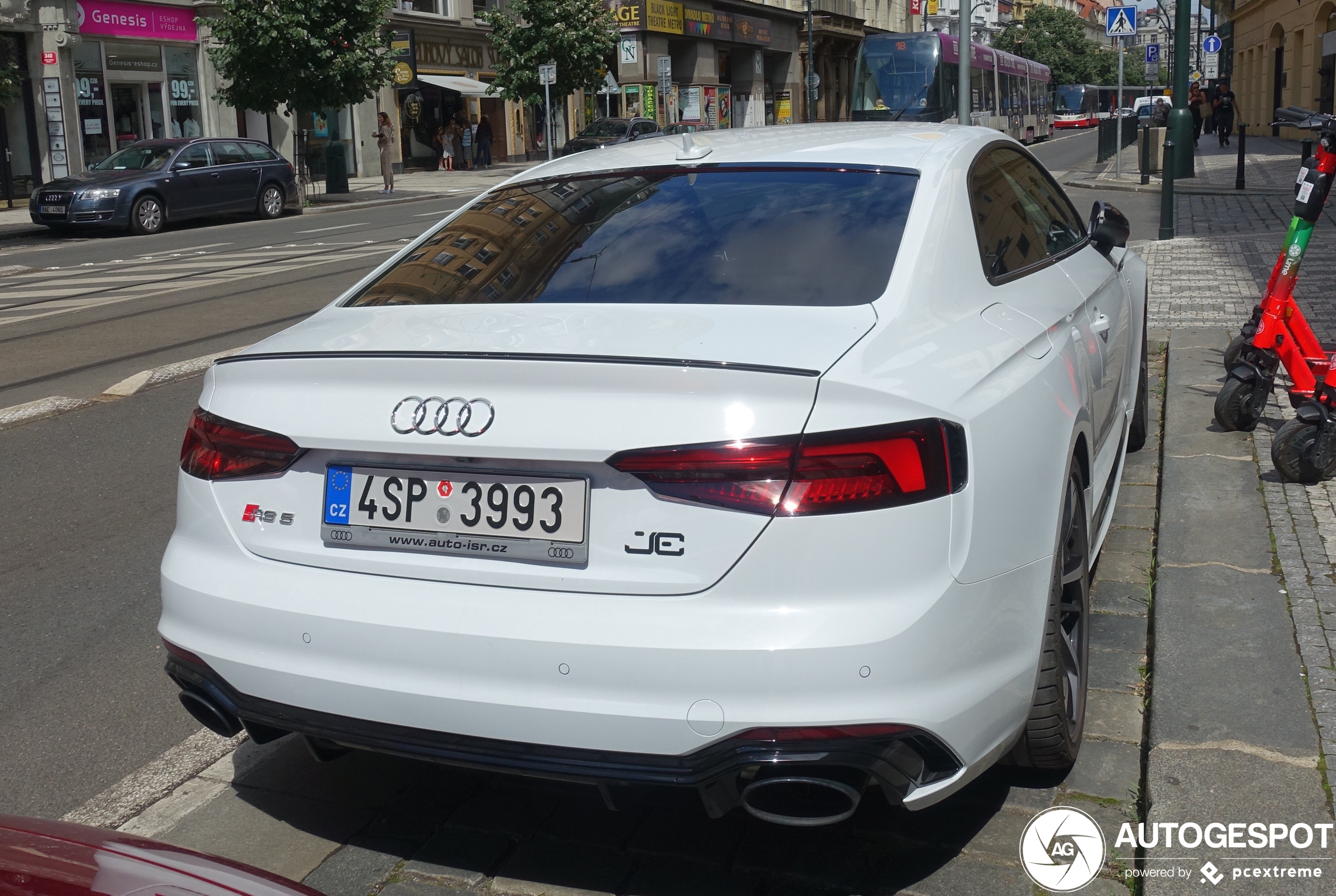 Audi RS5 B9