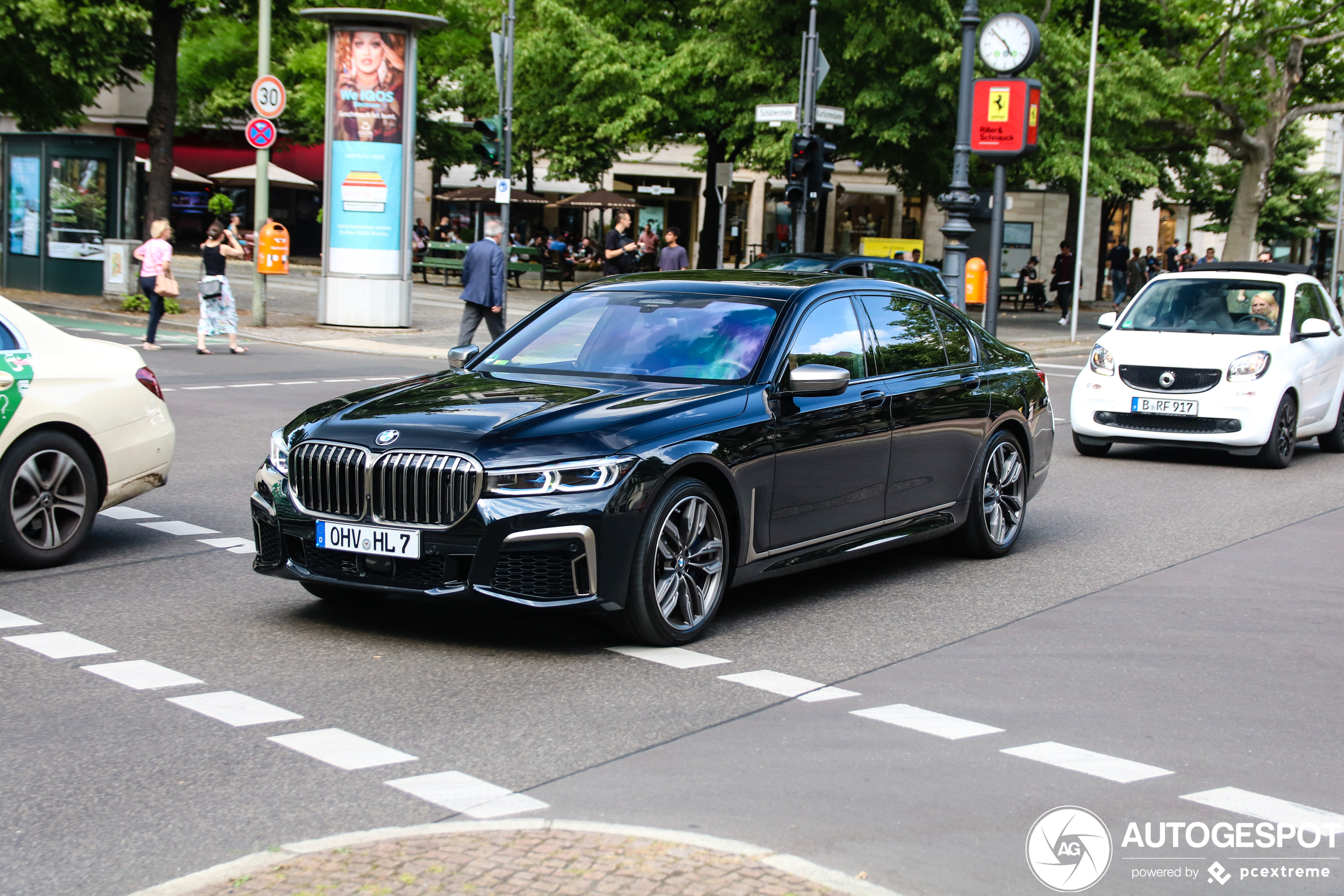 BMW M760Li xDrive 2019