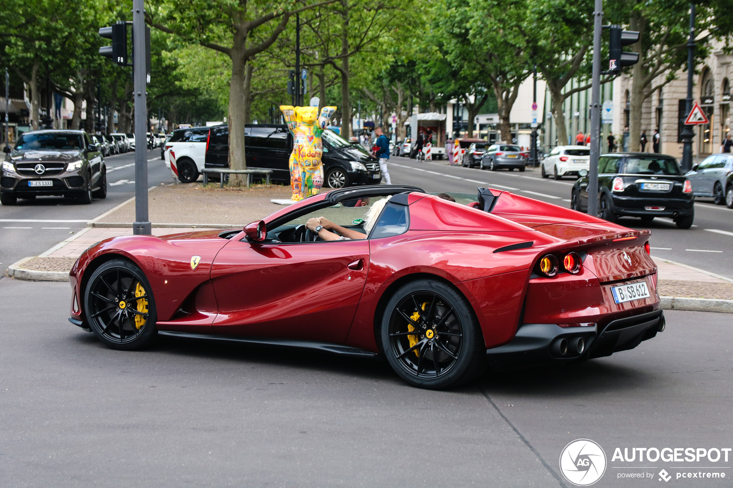 Ferrari 812 GTS