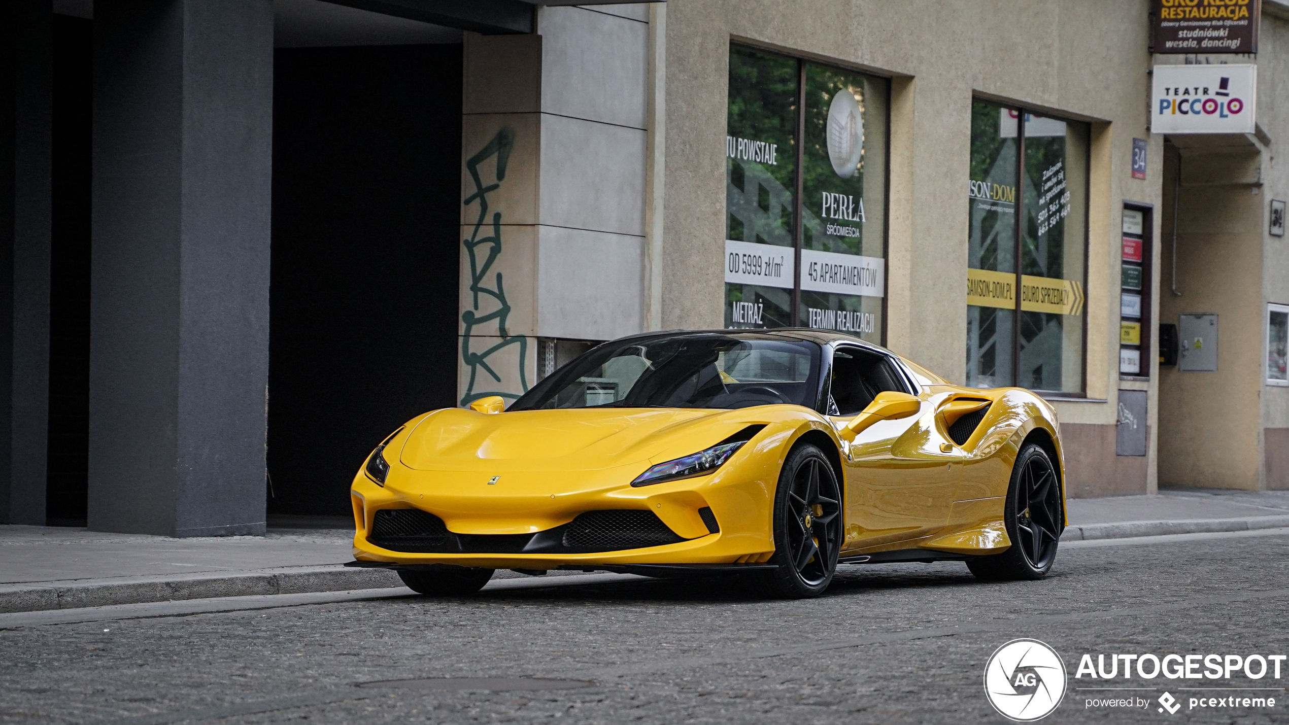 Ferrari F8 Spider