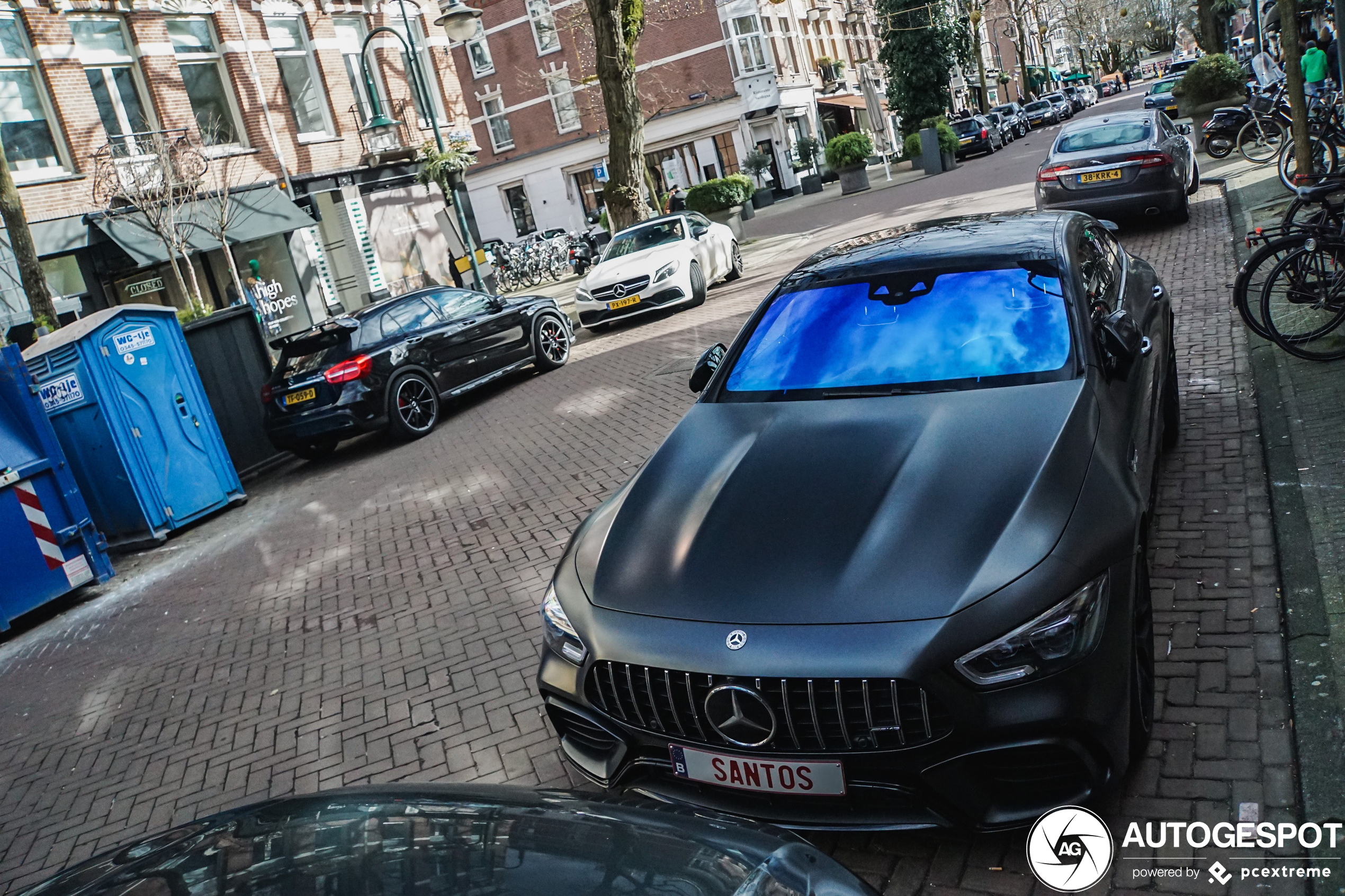 Mercedes-AMG GT 63 S X290