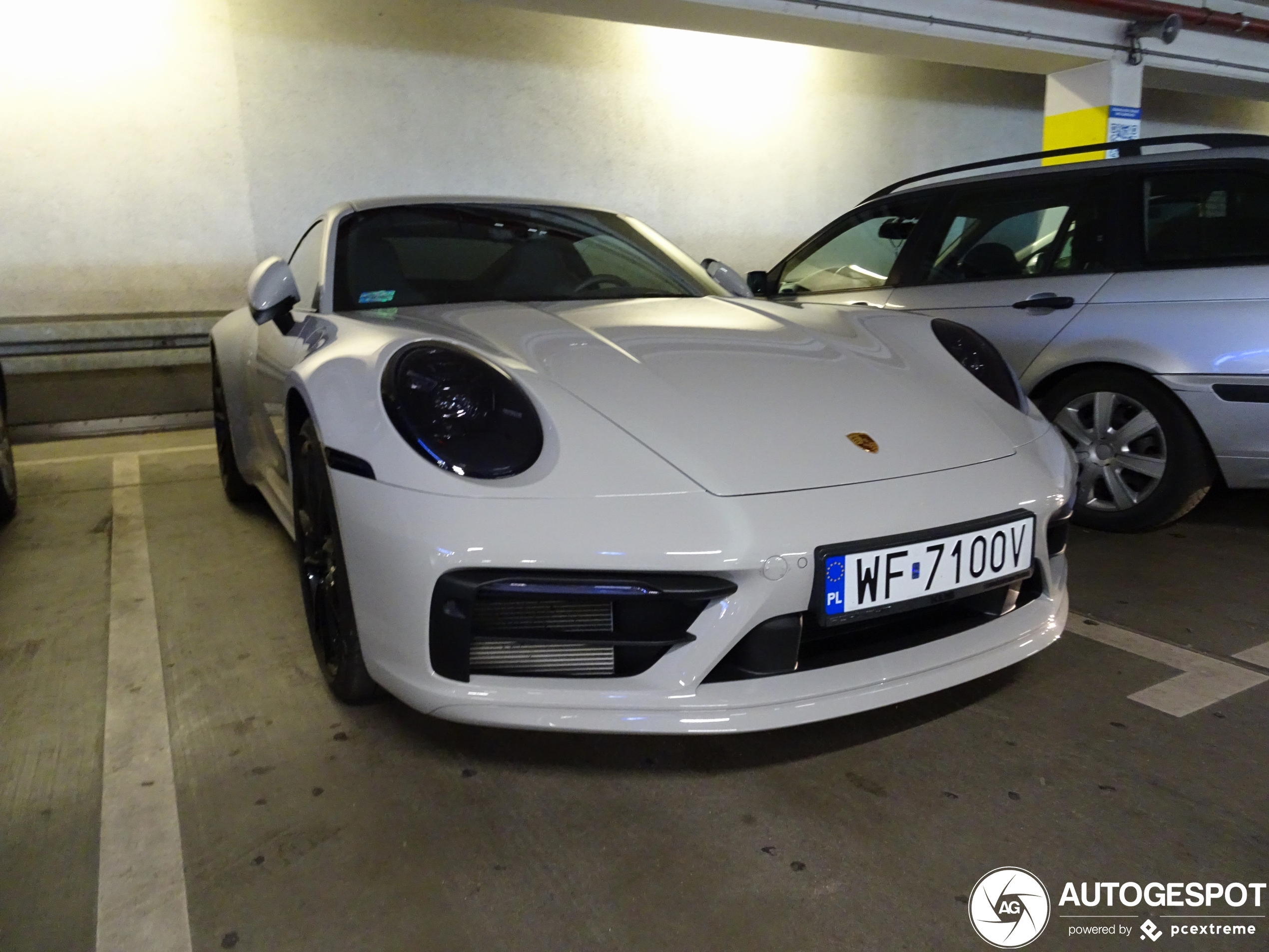 Porsche 992 Carrera S