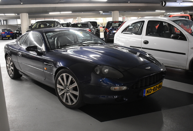 Aston Martin DB7