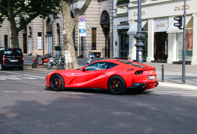 Ferrari 812 Superfast