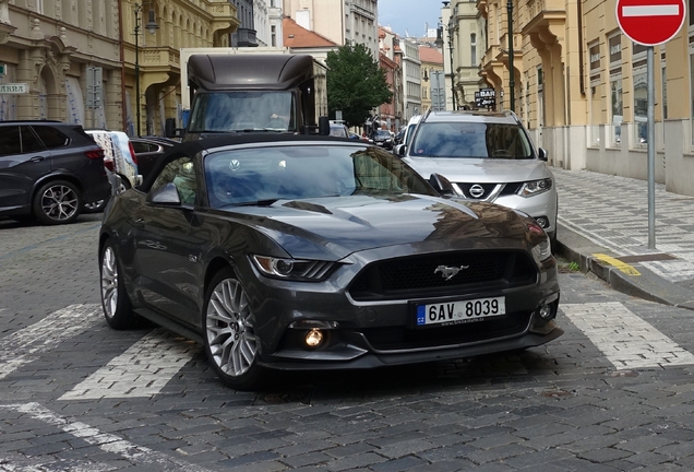 Ford Mustang GT Convertible 2015