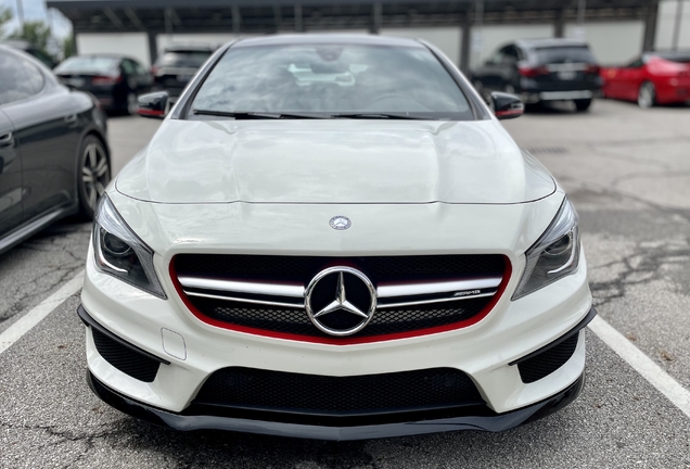 Mercedes-Benz CLA 45 AMG Edition 1 C117