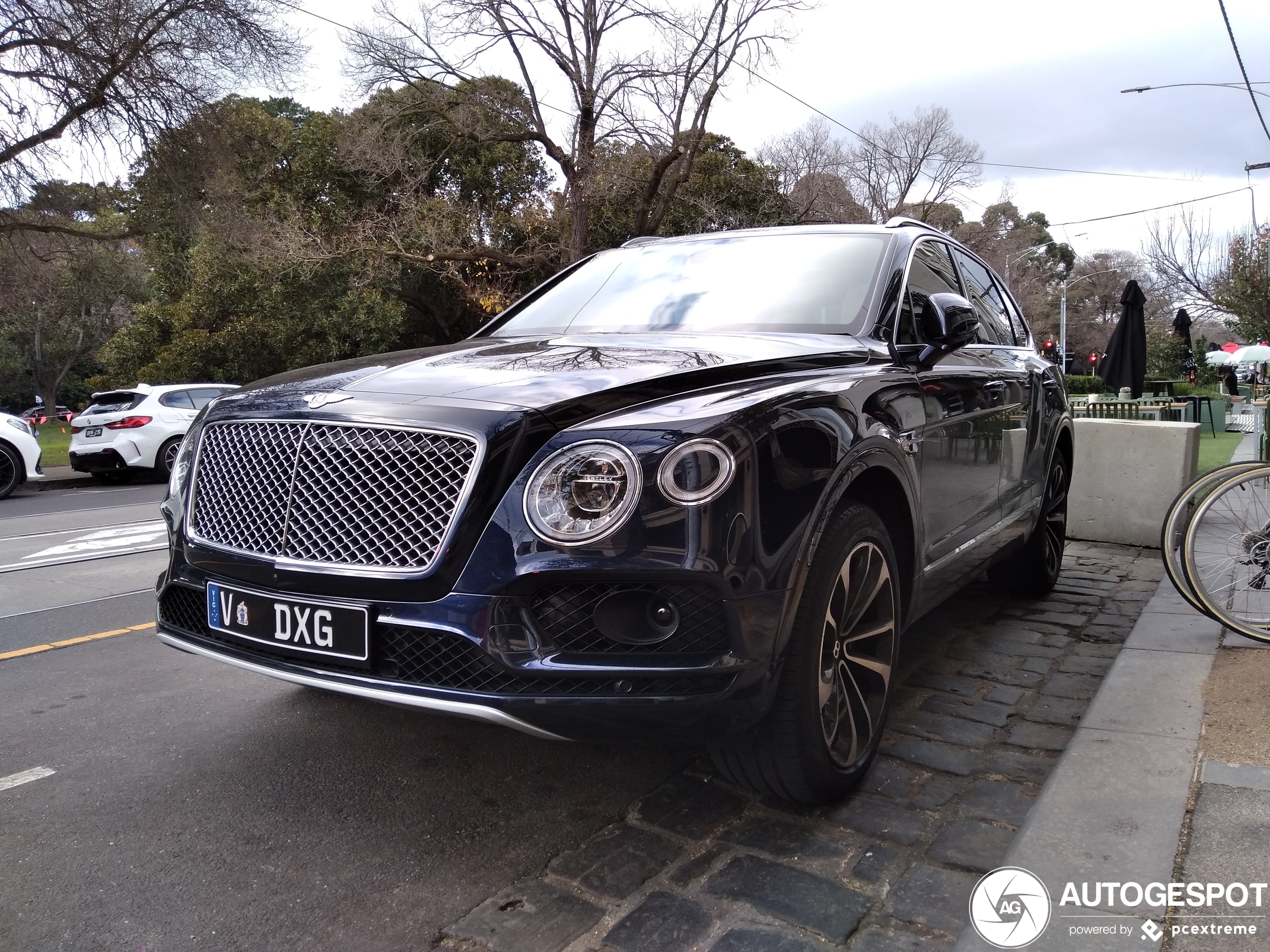 Bentley Bentayga V8