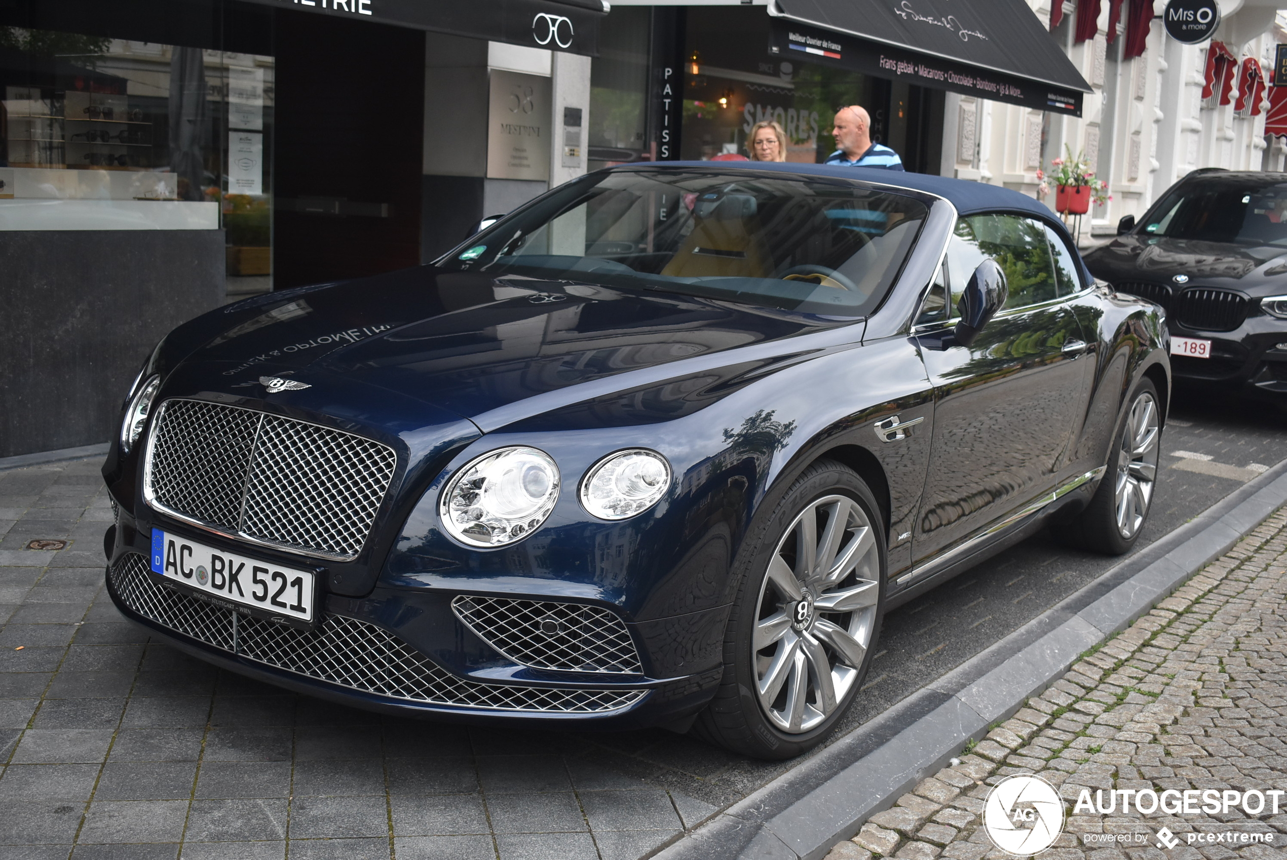 Bentley Continental GTC 2016