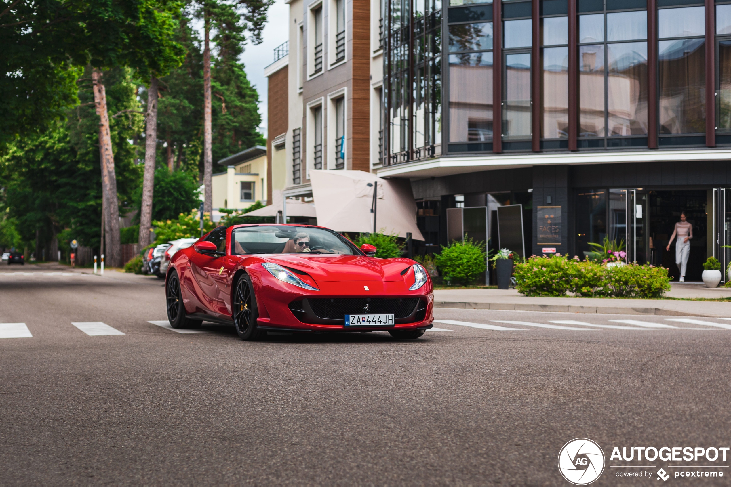 Ferrari 812 GTS