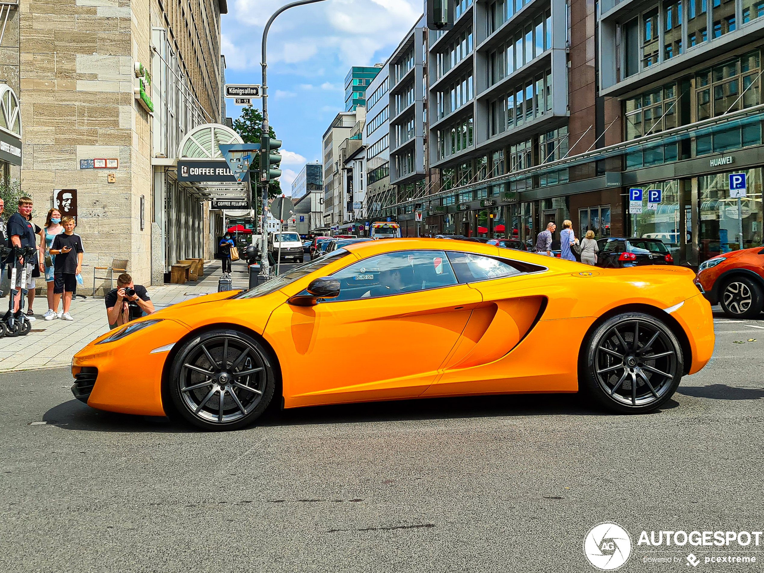 McLaren 12C