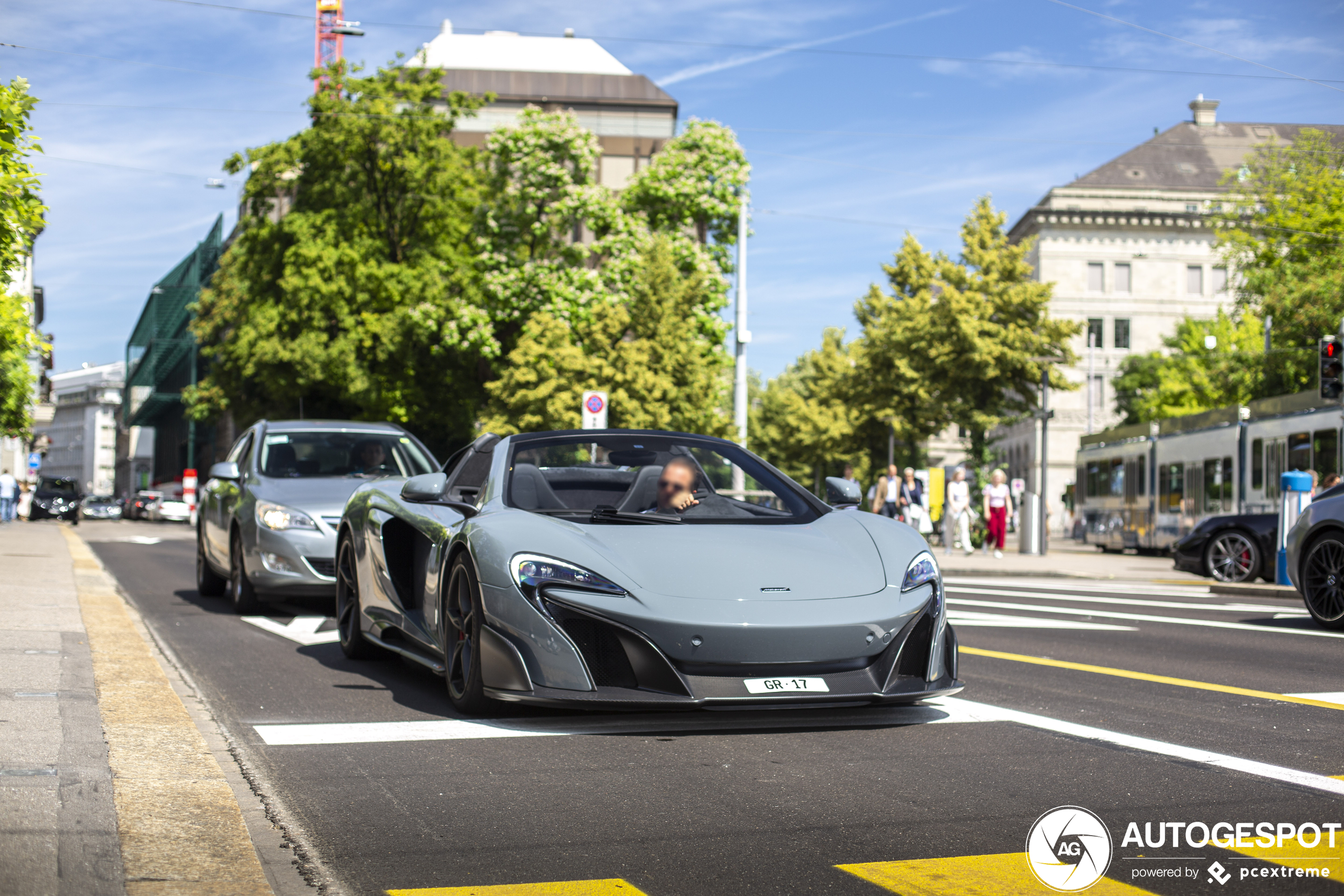 McLaren 675LT Spider