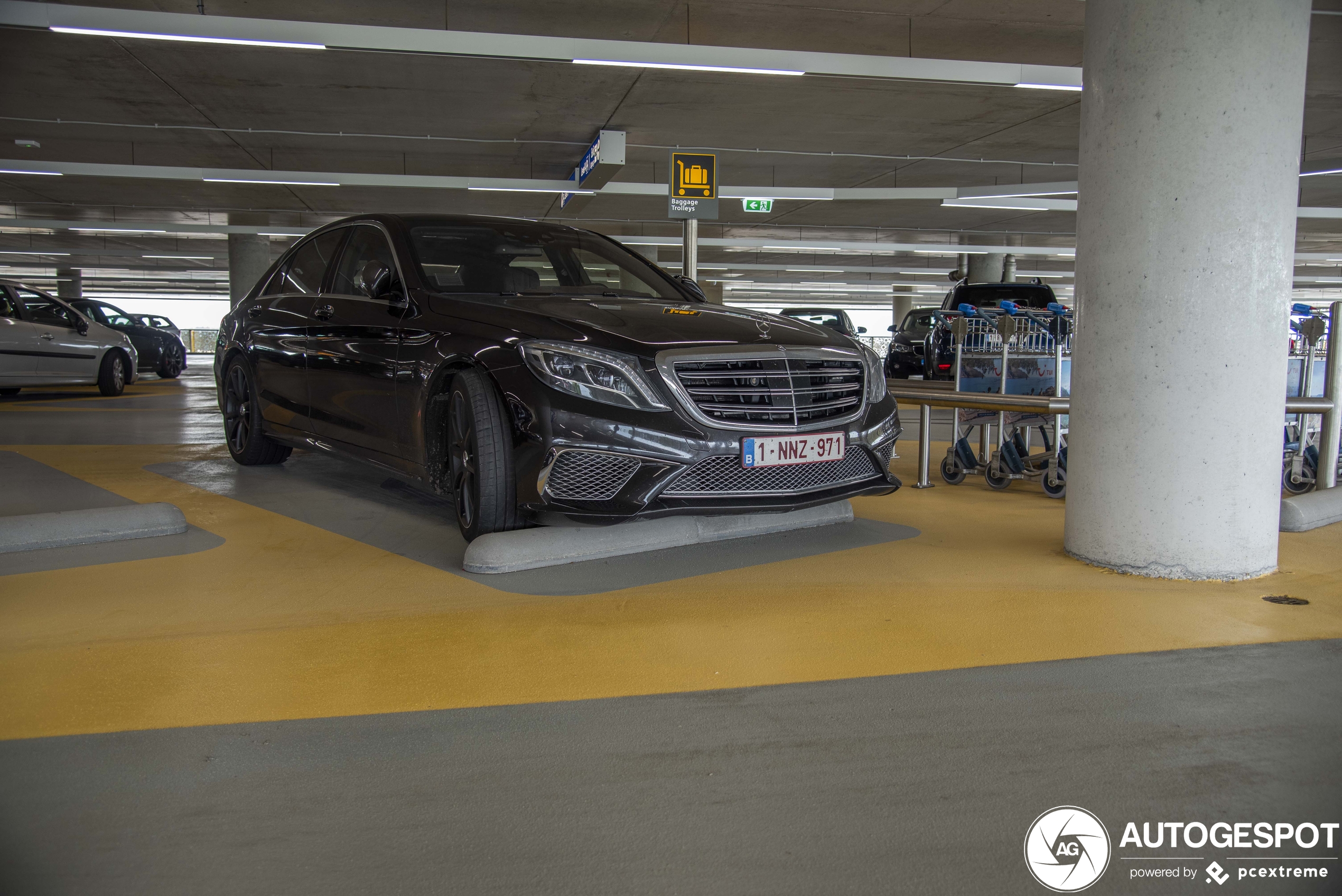 Mercedes-Benz S 65 AMG V222