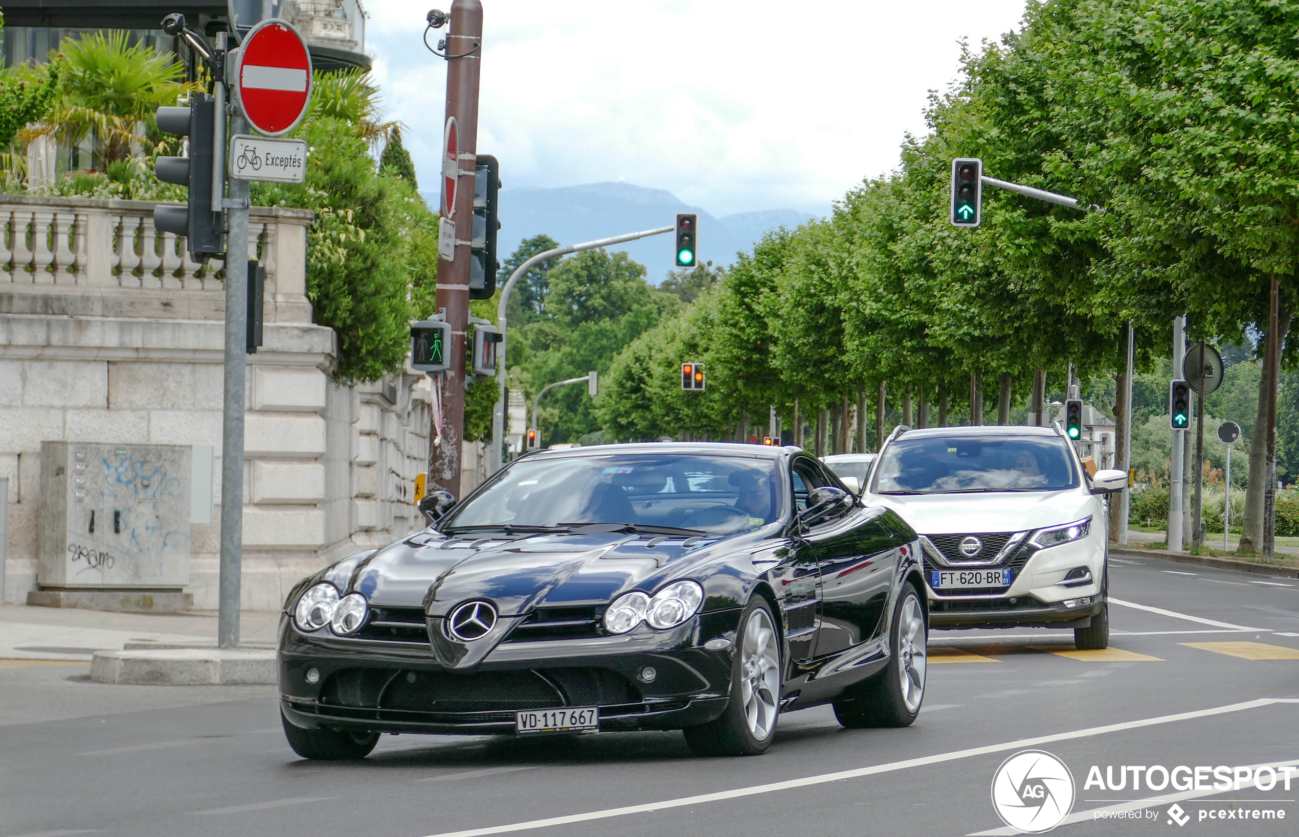 Mercedes-Benz SLR McLaren