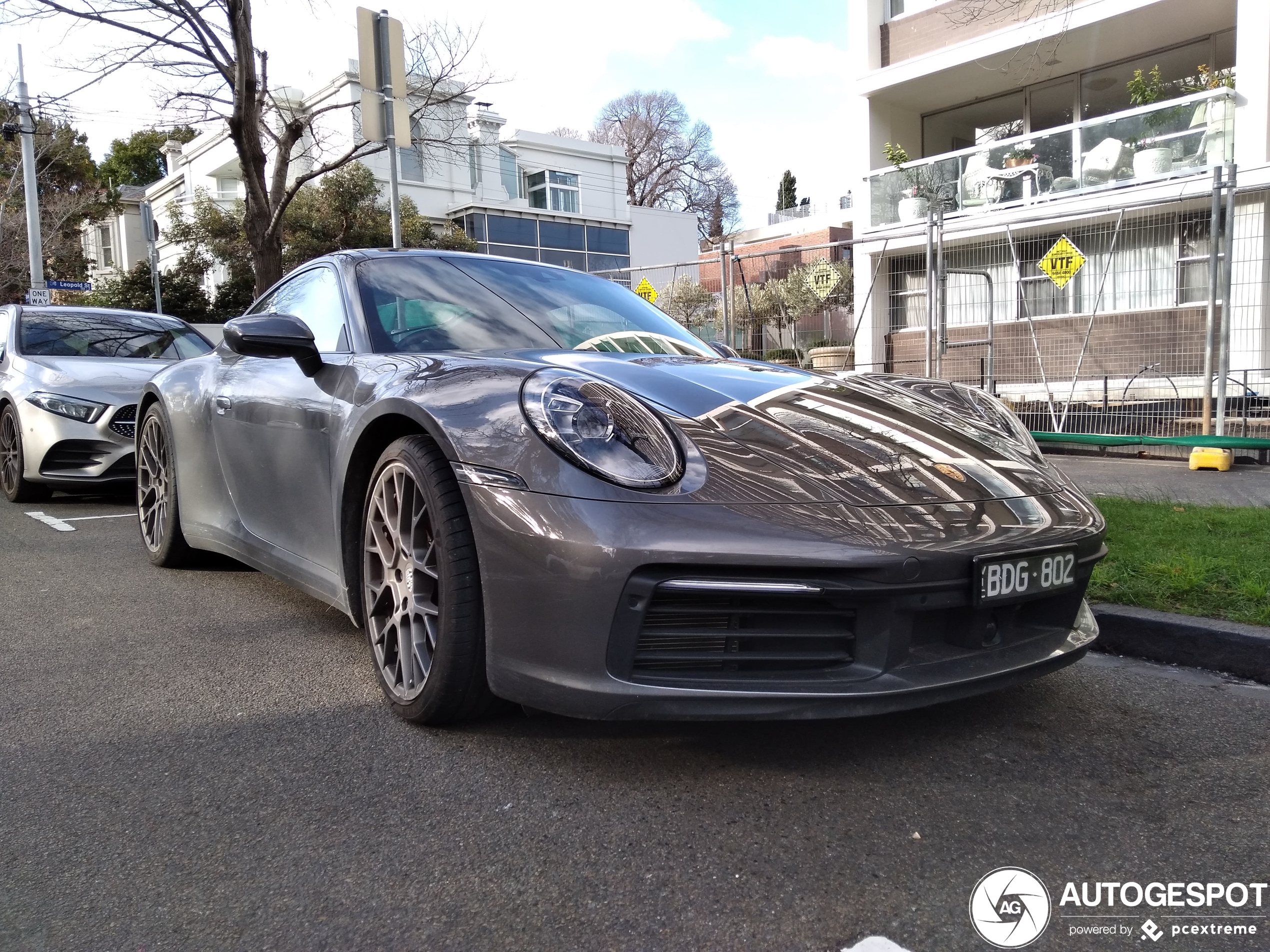 Porsche 992 Carrera 4S