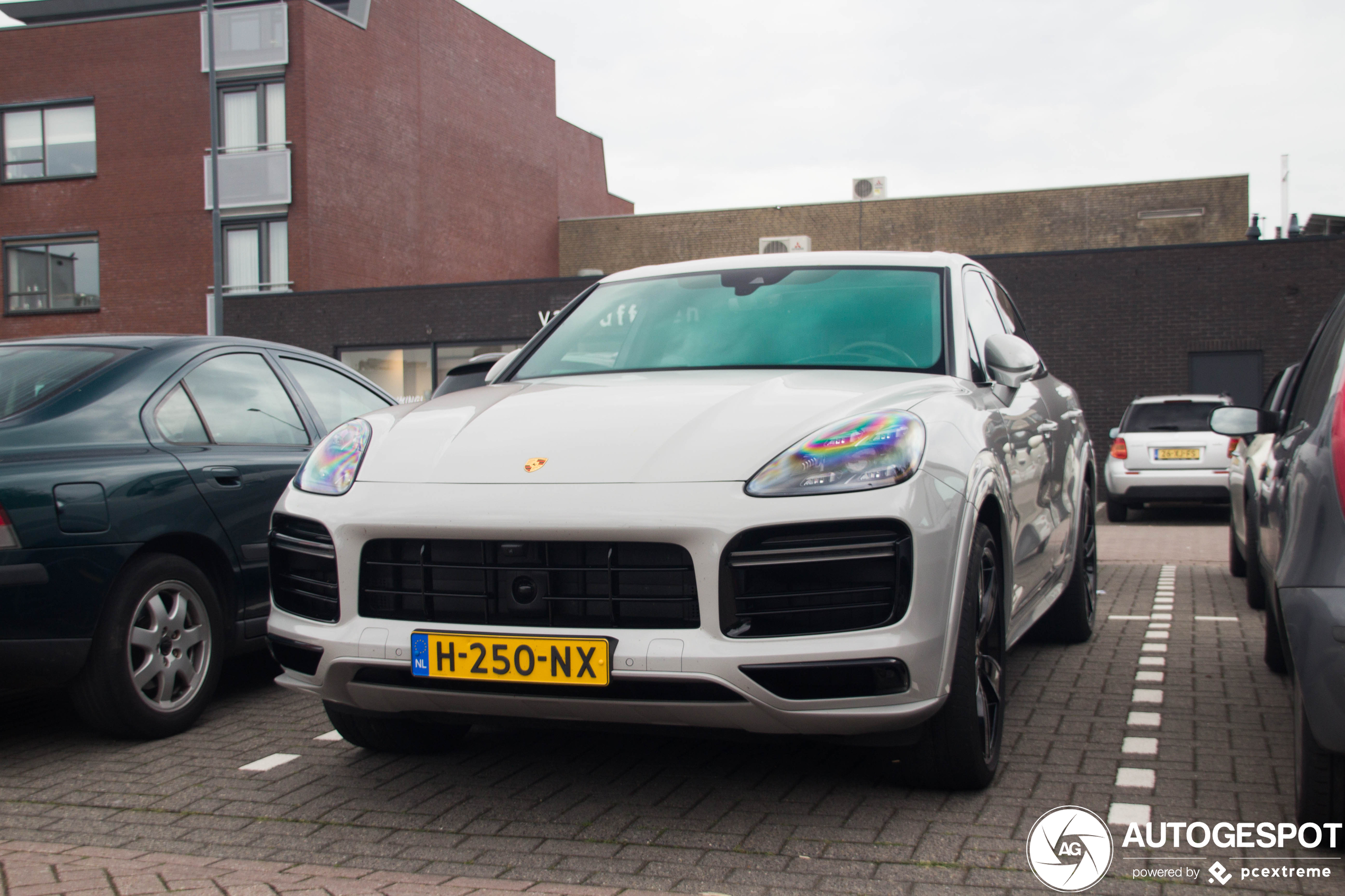 Porsche Cayenne Turbo S E-Hybrid