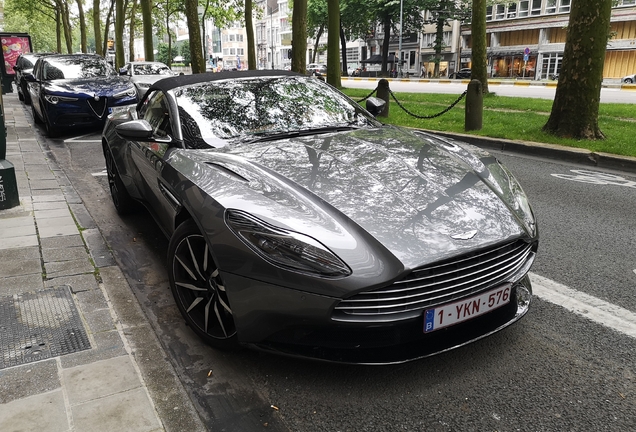 Aston Martin DB11 V8 Volante