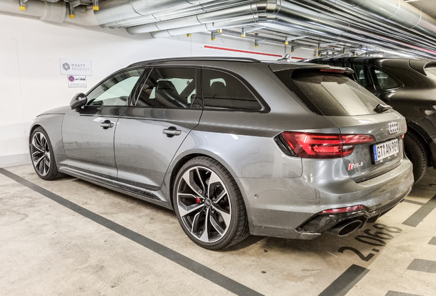 Audi RS4 Avant B9