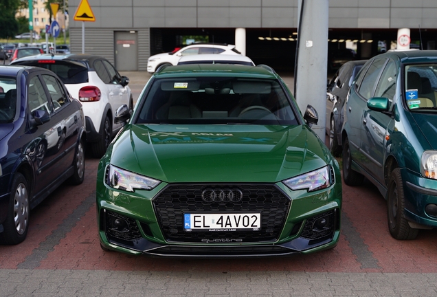 Audi RS4 Avant B9