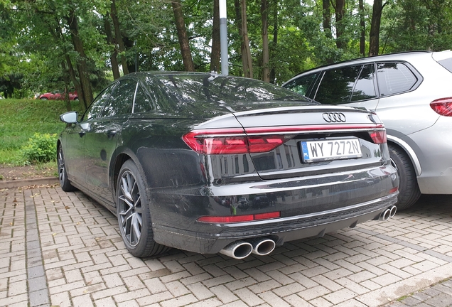 Audi S8 D5